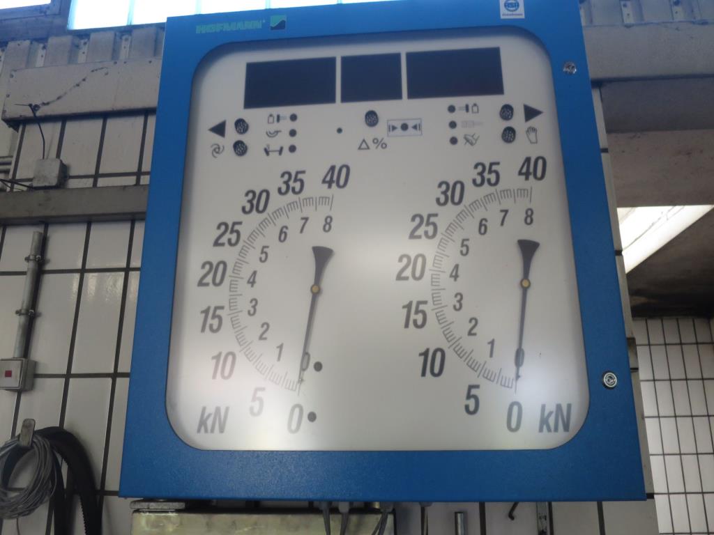 Armario de aceite, comprobador AU, comprobador de pantalla y maletín de esquí para autobuses-3