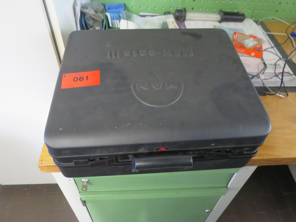 Armario de aceite, comprobador AU, comprobador de pantalla y maletín de esquí para autobuses-1