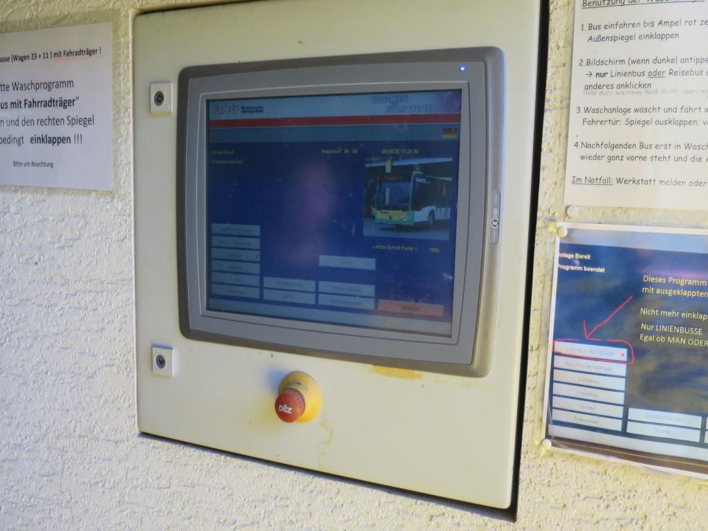 Szafa olejowa, tester AU, tester wyświetlacza i futerał na narty do autobusów-6