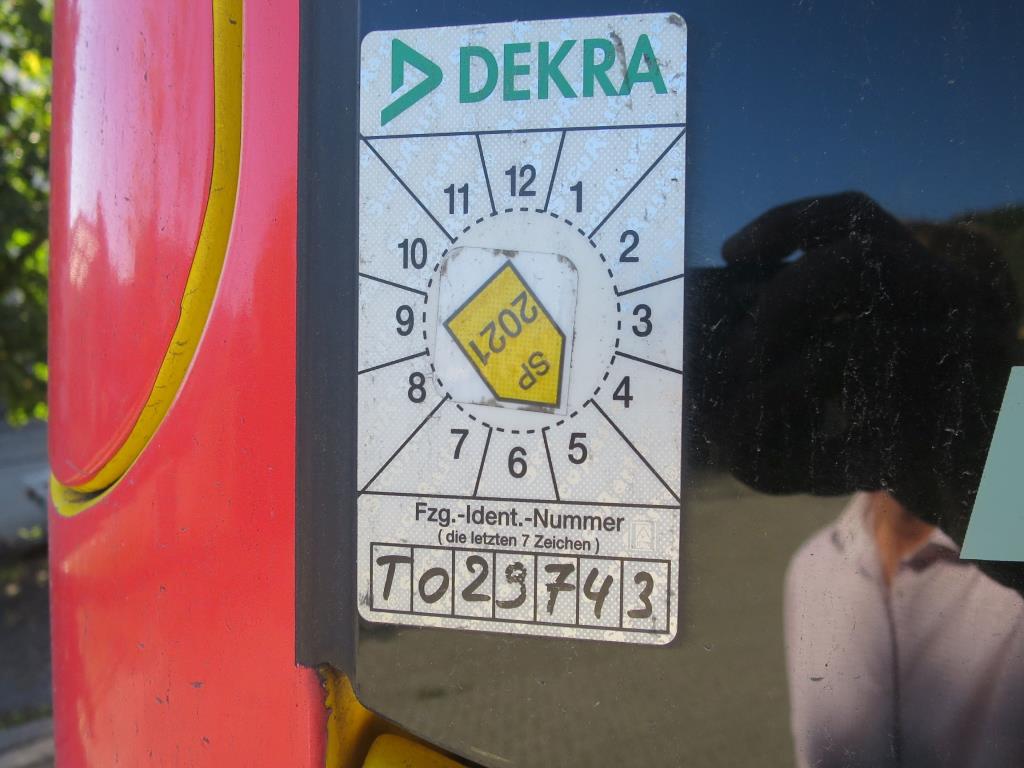 Cabinet d'huile, testeur AU, testeur d'écran et valise à skis pour bus-4