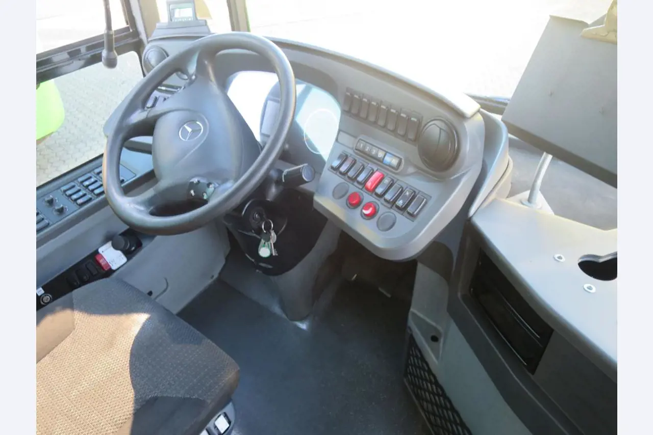 Armário de óleo, testador AU, testador de ecrã e mala de esqui para autocarros-10