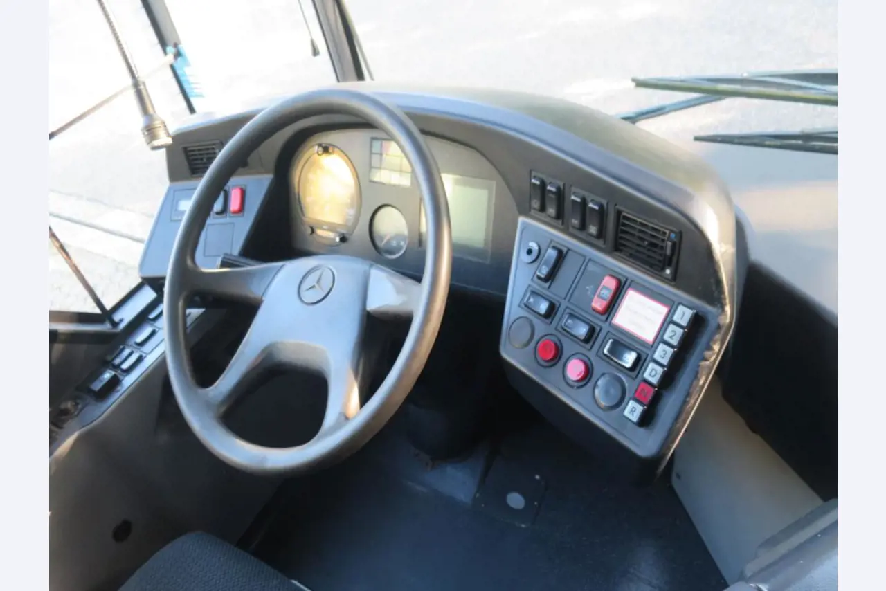 Armário de óleo, testador AU, testador de ecrã e mala de esqui para autocarros-4