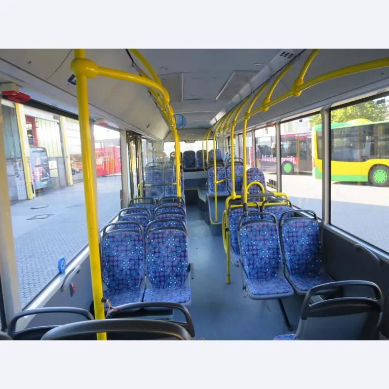 Ölkabinett, AU-Tester, Displayprüfgerät und Skikoffer für Busse-2