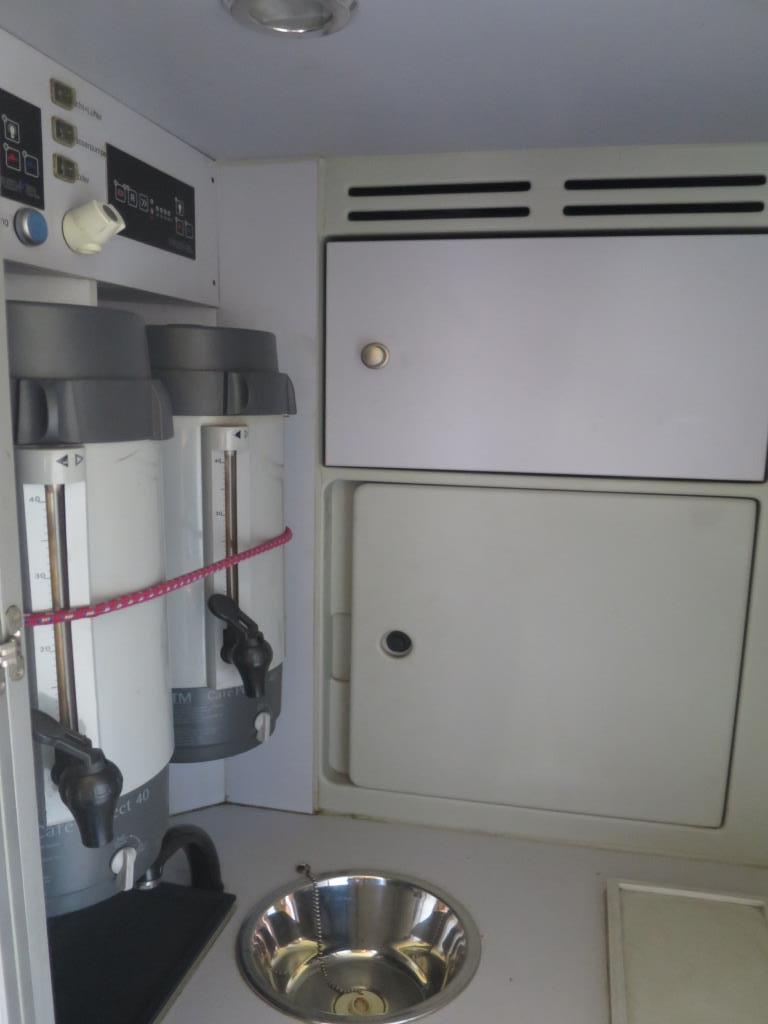 Ölkabinett, AU-Tester, Displayprüfgerät und Skikoffer für Busse-15