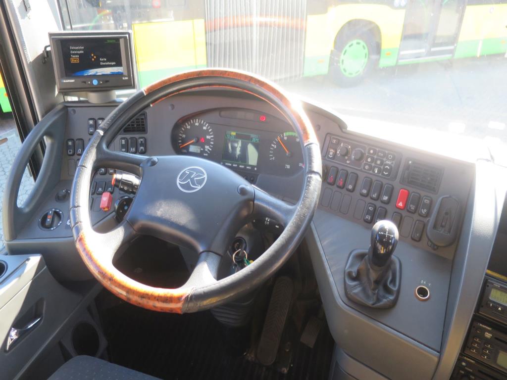 Ölkabinett, AU-Tester, Displayprüfgerät und Skikoffer für Busse-2