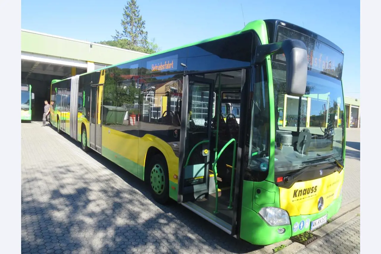 Armário de óleo, testador AU, testador de ecrã e mala de esqui para autocarros-3