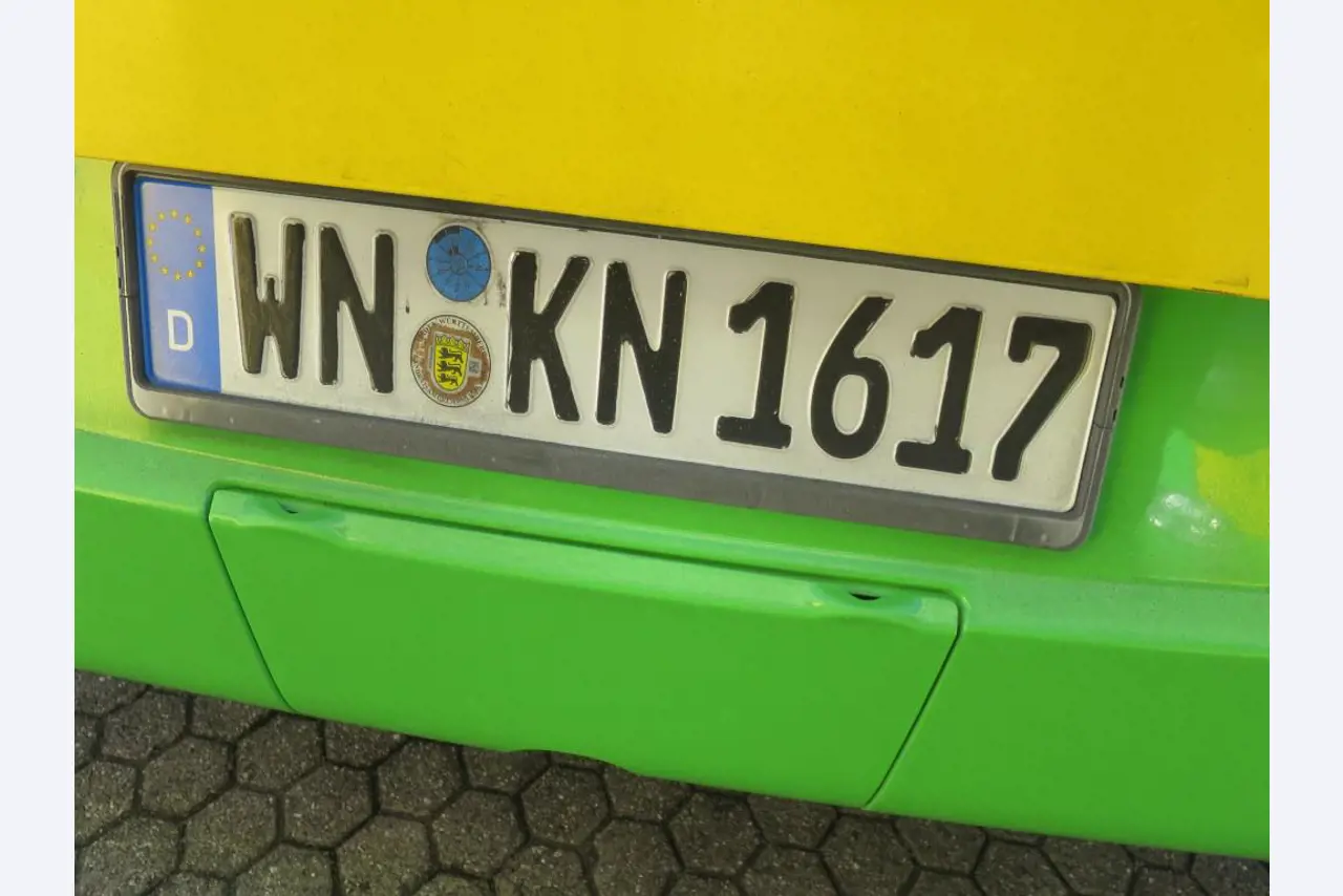 Armário de óleo, testador AU, testador de ecrã e mala de esqui para autocarros-4