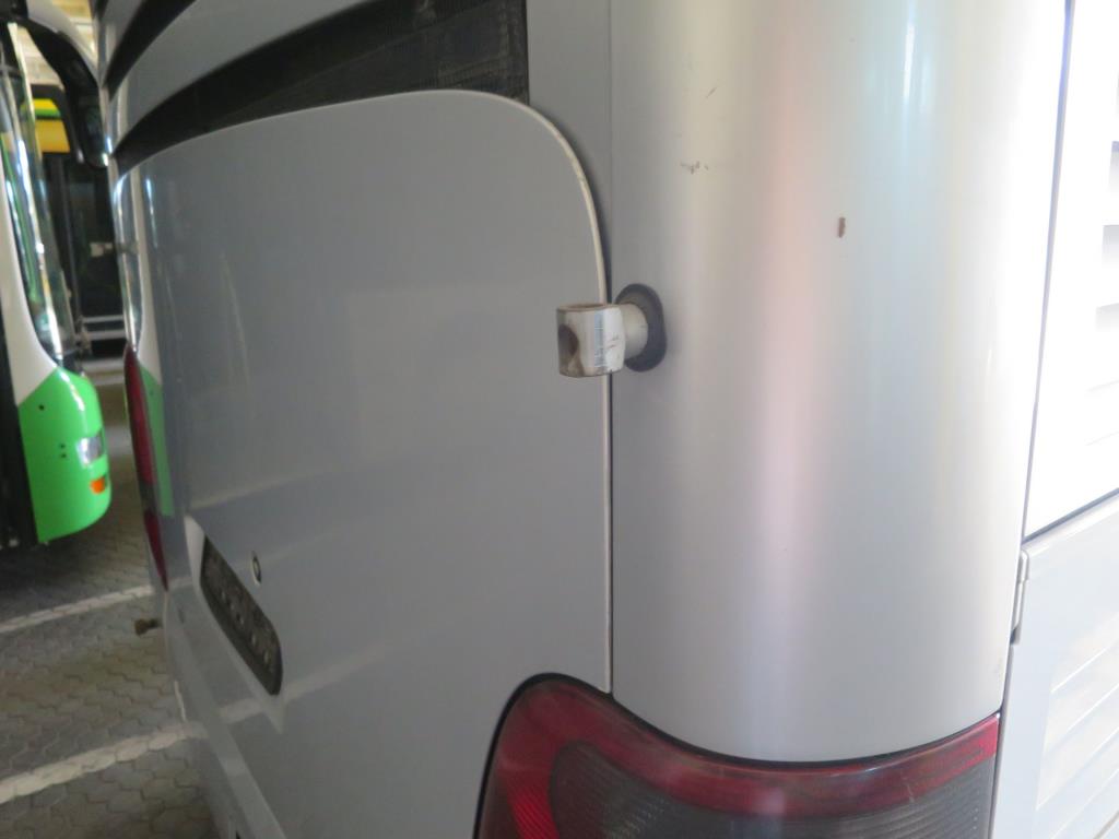 Ölkabinett, AU-Tester, Displayprüfgerät und Skikoffer für Busse-11