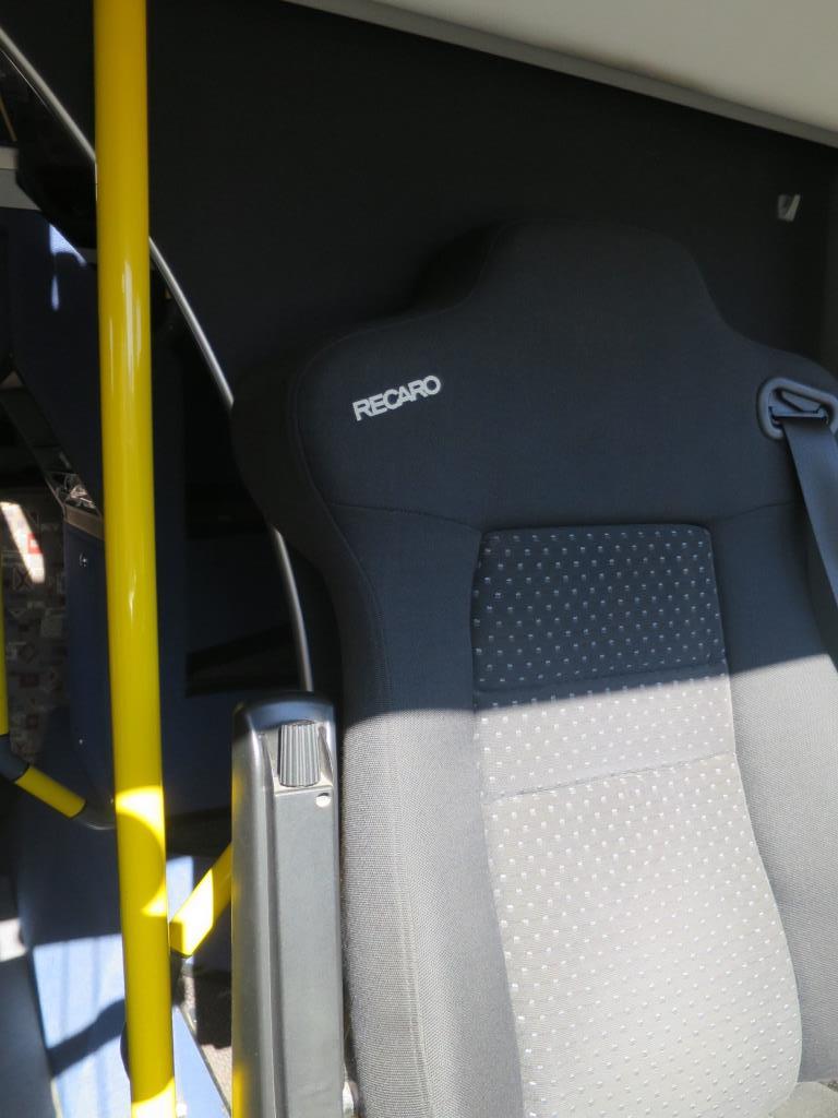 Ölkabinett, AU-Tester, Displayprüfgerät und Skikoffer für Busse-15