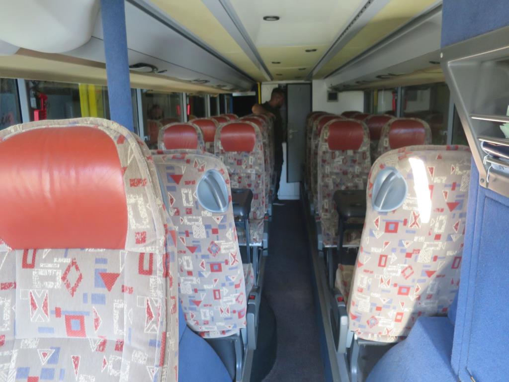 Ölkabinett, AU-Tester, Displayprüfgerät und Skikoffer für Busse-2