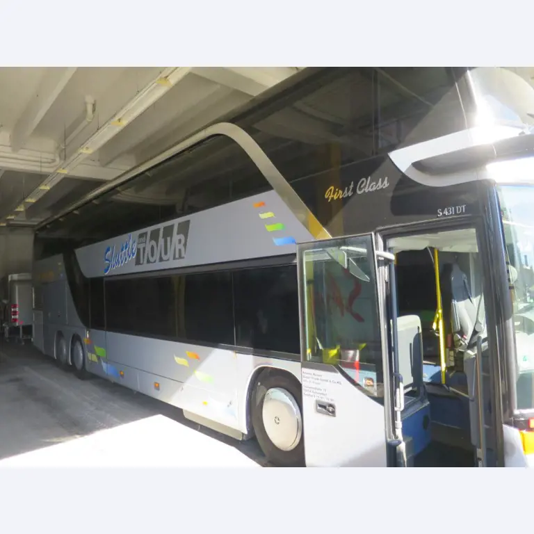 Ölkabinett, AU-Tester, Displayprüfgerät und Skikoffer für Busse-8