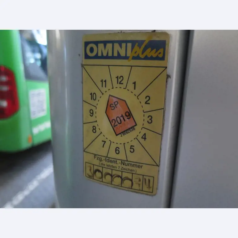 Ölkabinett, AU-Tester, Displayprüfgerät und Skikoffer für Busse-9
