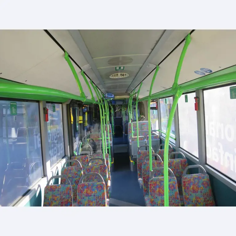 Ölkabinett, AU-Tester, Displayprüfgerät und Skikoffer für Busse-3