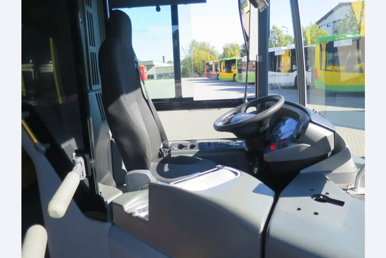 Armário de óleo, testador AU, testador de ecrã e mala de esqui para autocarros-5