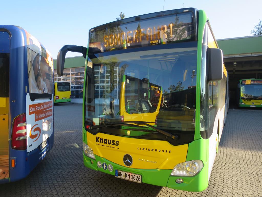Szafa olejowa, tester AU, tester wyświetlacza i futerał na narty do autobusów-1