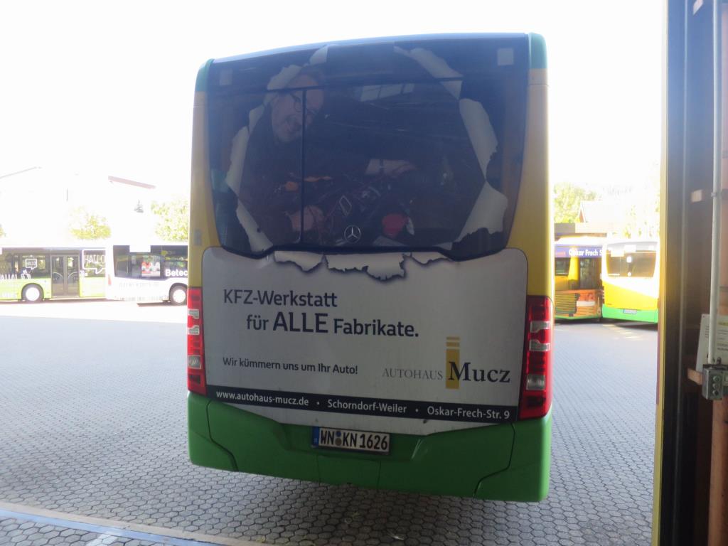 Szafa olejowa, tester AU, tester wyświetlacza i futerał na narty do autobusów-4