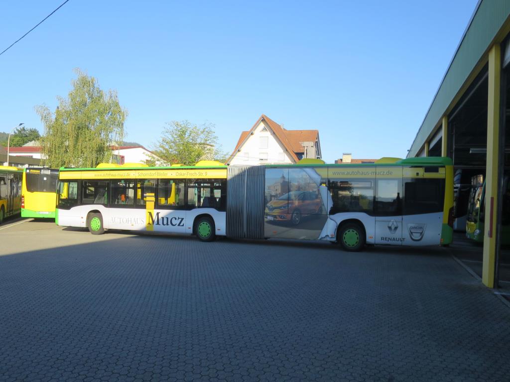 Szafa olejowa, tester AU, tester wyświetlacza i futerał na narty do autobusów-6