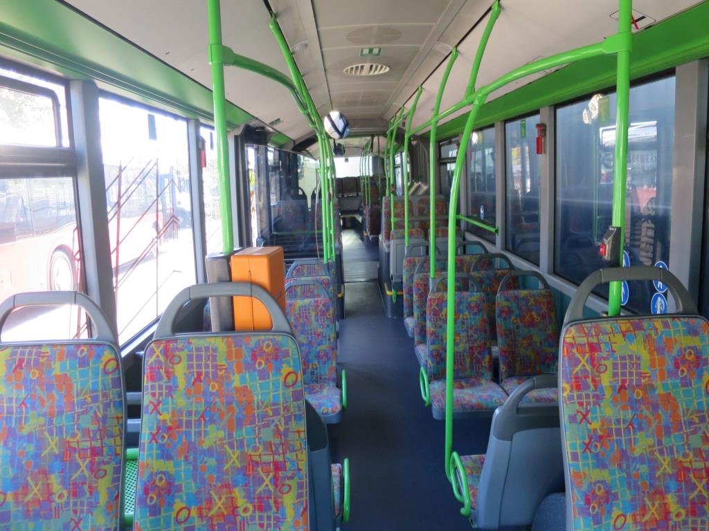 Ölkabinett, AU-Tester, Displayprüfgerät und Skikoffer für Busse-4