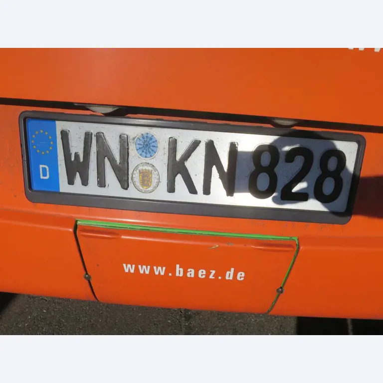 Ölkabinett, AU-Tester, Displayprüfgerät und Skikoffer für Busse-6