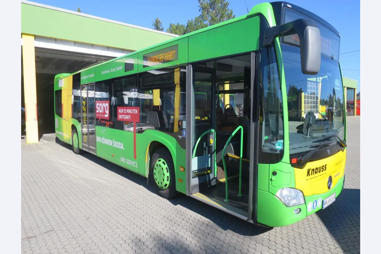 Armário de óleo, testador AU, testador de ecrã e mala de esqui para autocarros-3
