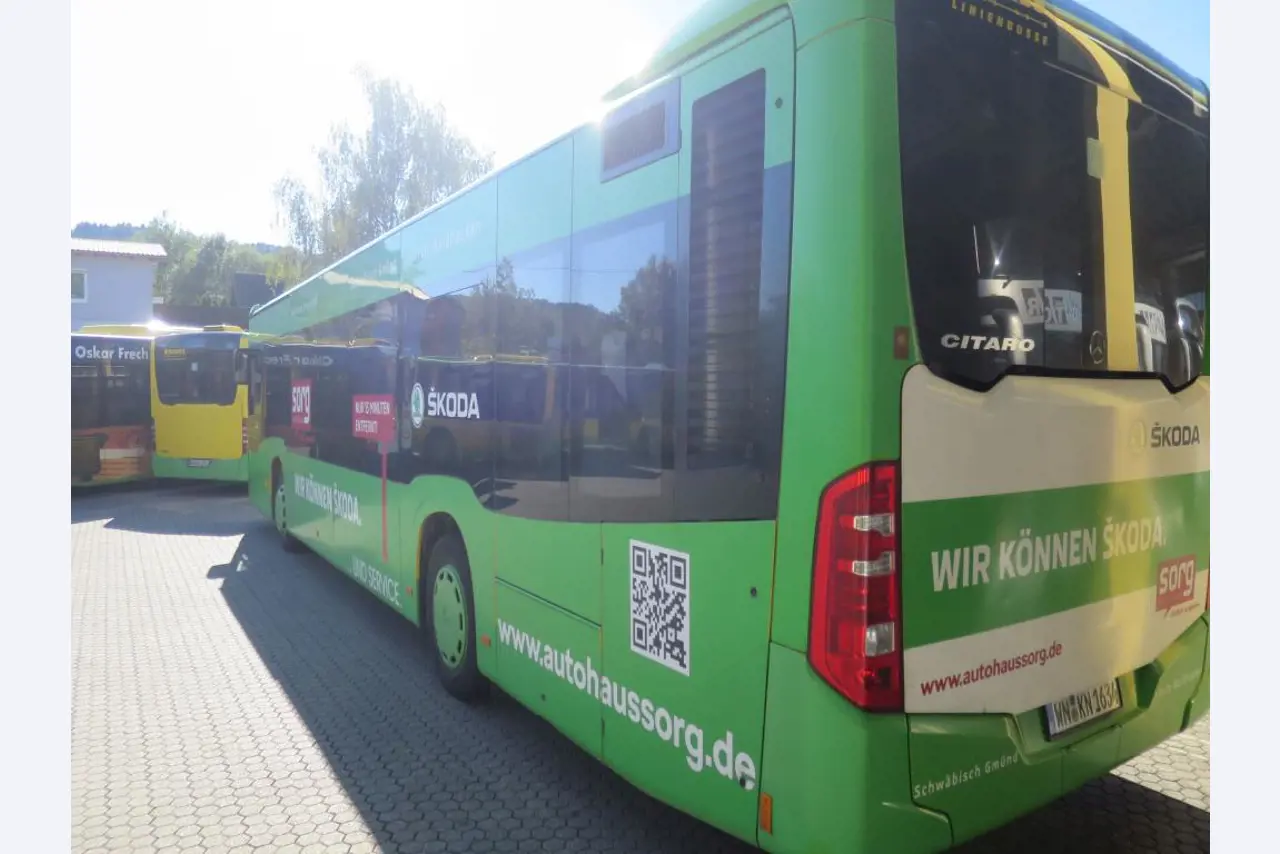 Armário de óleo, testador AU, testador de ecrã e mala de esqui para autocarros-9
