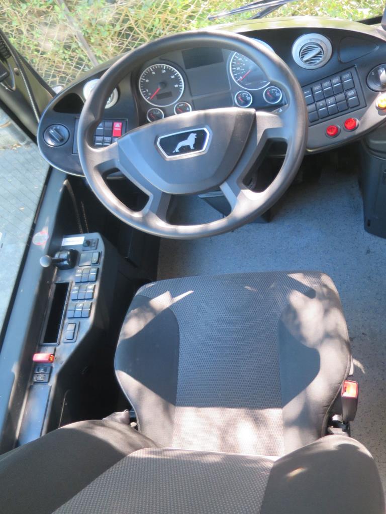 Armário de óleo, testador AU, testador de ecrã e mala de esqui para autocarros-6