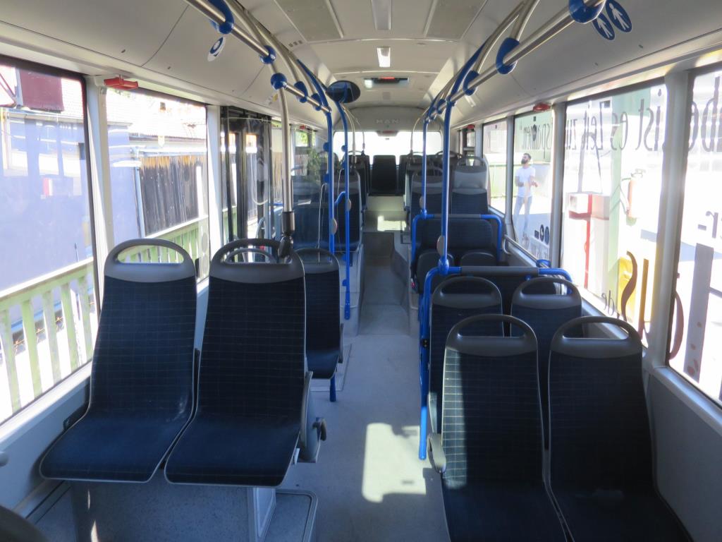 Armário de óleo, testador AU, testador de ecrã e mala de esqui para autocarros-7