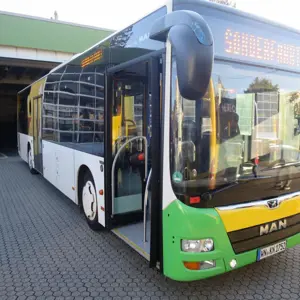 Servicio regular de autobuses - ¡suplemento sujeto a cambios! MAN Lion S City