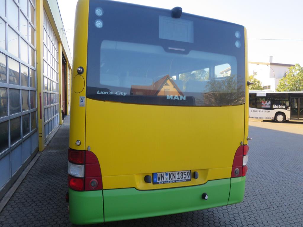 Ölkabinett, AU-Tester, Displayprüfgerät und Skikoffer für Busse-4