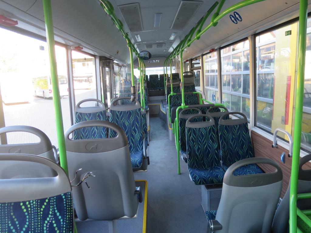 Ölkabinett, AU-Tester, Displayprüfgerät und Skikoffer für Busse-8