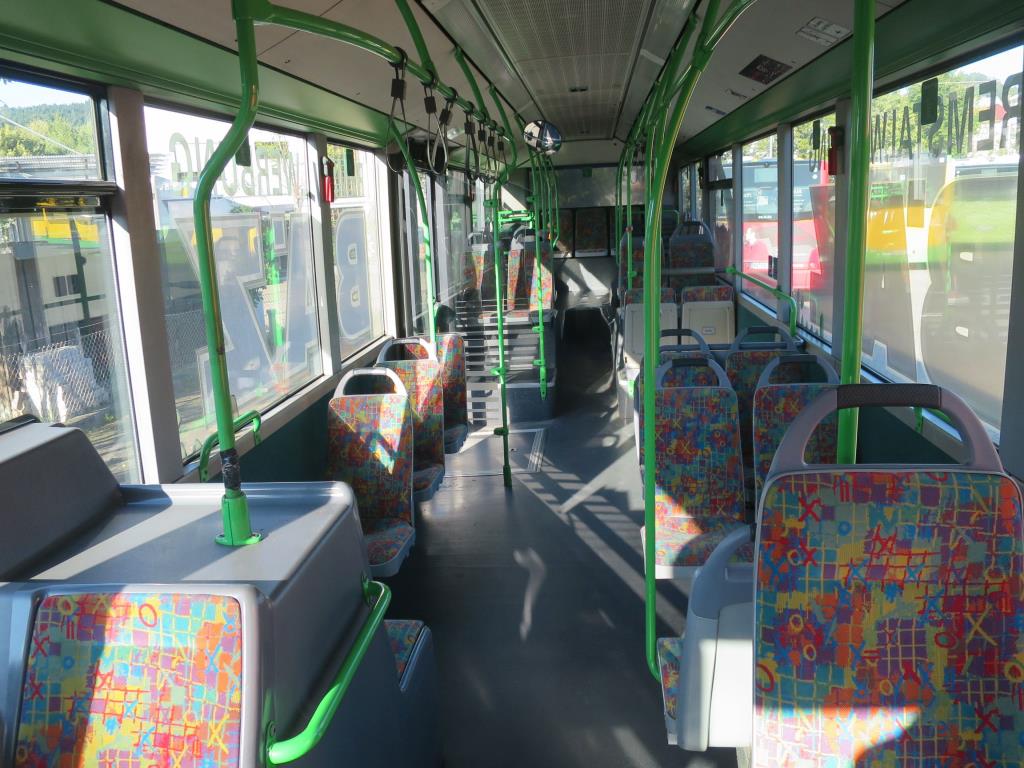 Szafa olejowa, tester AU, tester wyświetlacza i futerał na narty do autobusów-2