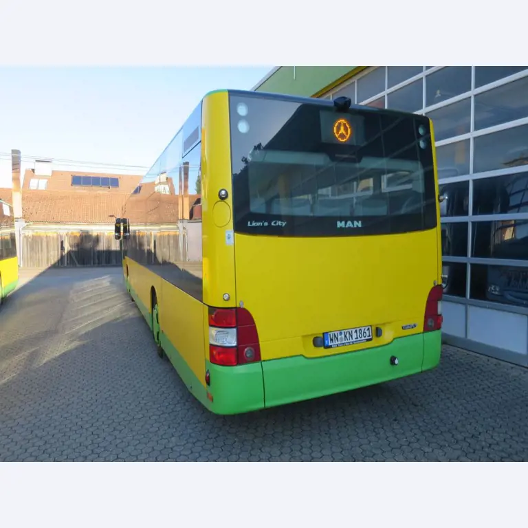 Ölkabinett, AU-Tester, Displayprüfgerät und Skikoffer für Busse-3