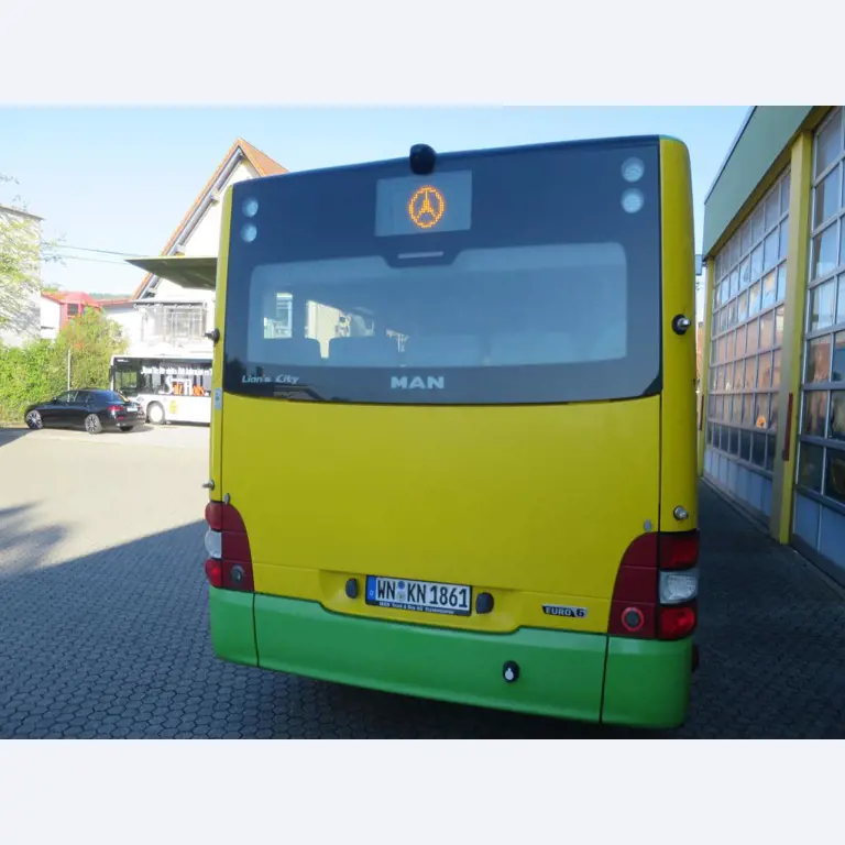 Ölkabinett, AU-Tester, Displayprüfgerät und Skikoffer für Busse-5