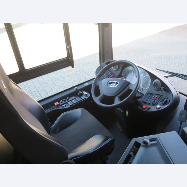 Ölkabinett, AU-Tester, Displayprüfgerät und Skikoffer für Busse-8