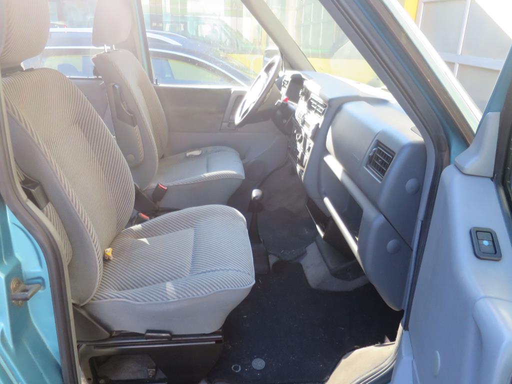 Szafa olejowa, tester AU, tester wyświetlacza i futerał na narty do autobusów-2