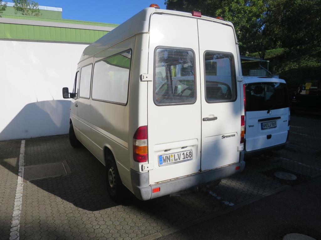 Szafa olejowa, tester AU, tester wyświetlacza i futerał na narty do autobusów-2