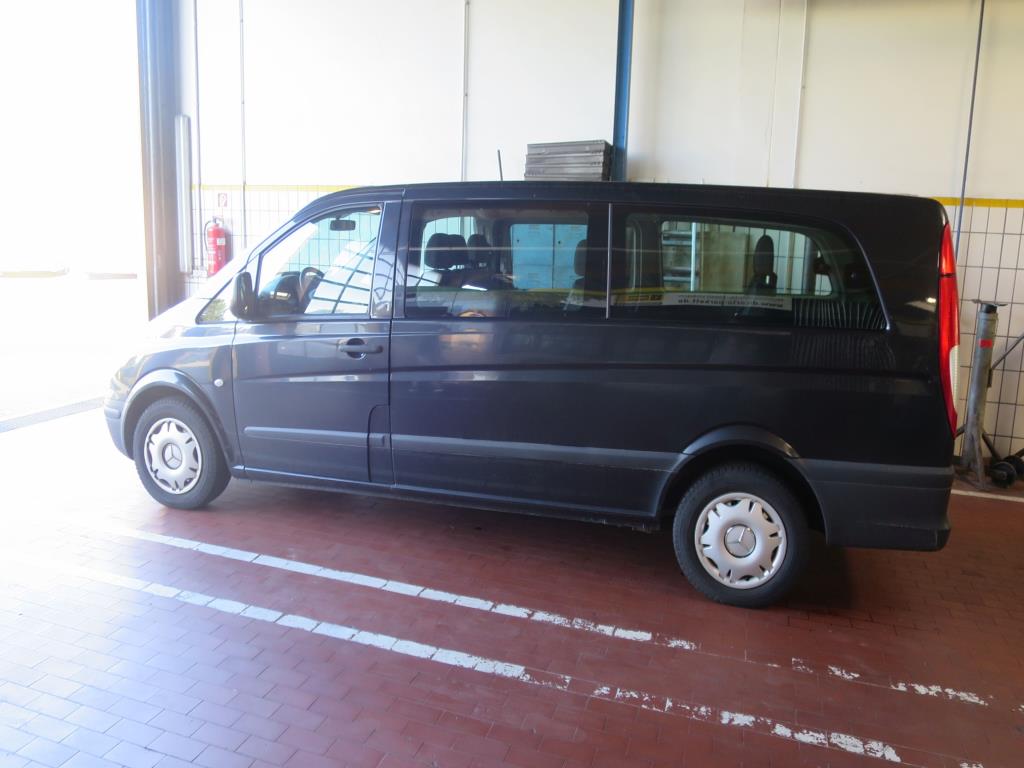 Oil cabinet, AU tester, display tester and ski case for buses-5