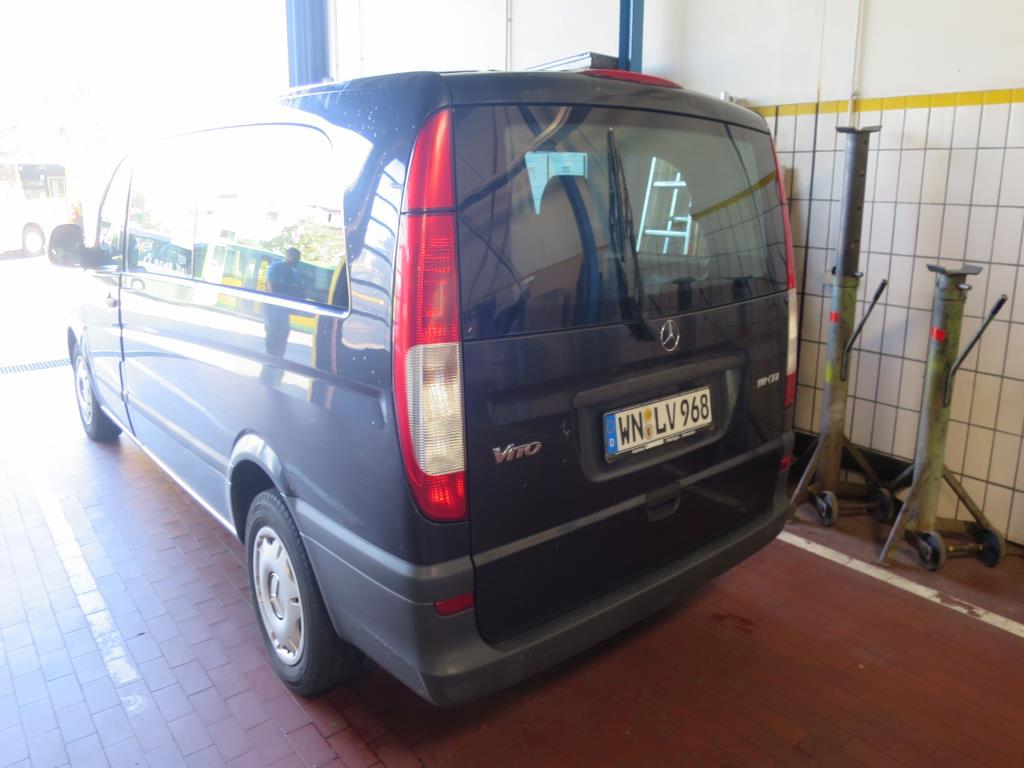 Oil cabinet, AU tester, display tester and ski case for buses-6