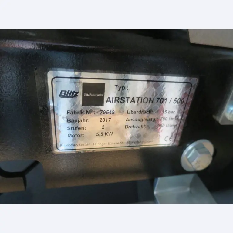 Oliekast, AU tester, display tester en skikoffer voor bussen-1