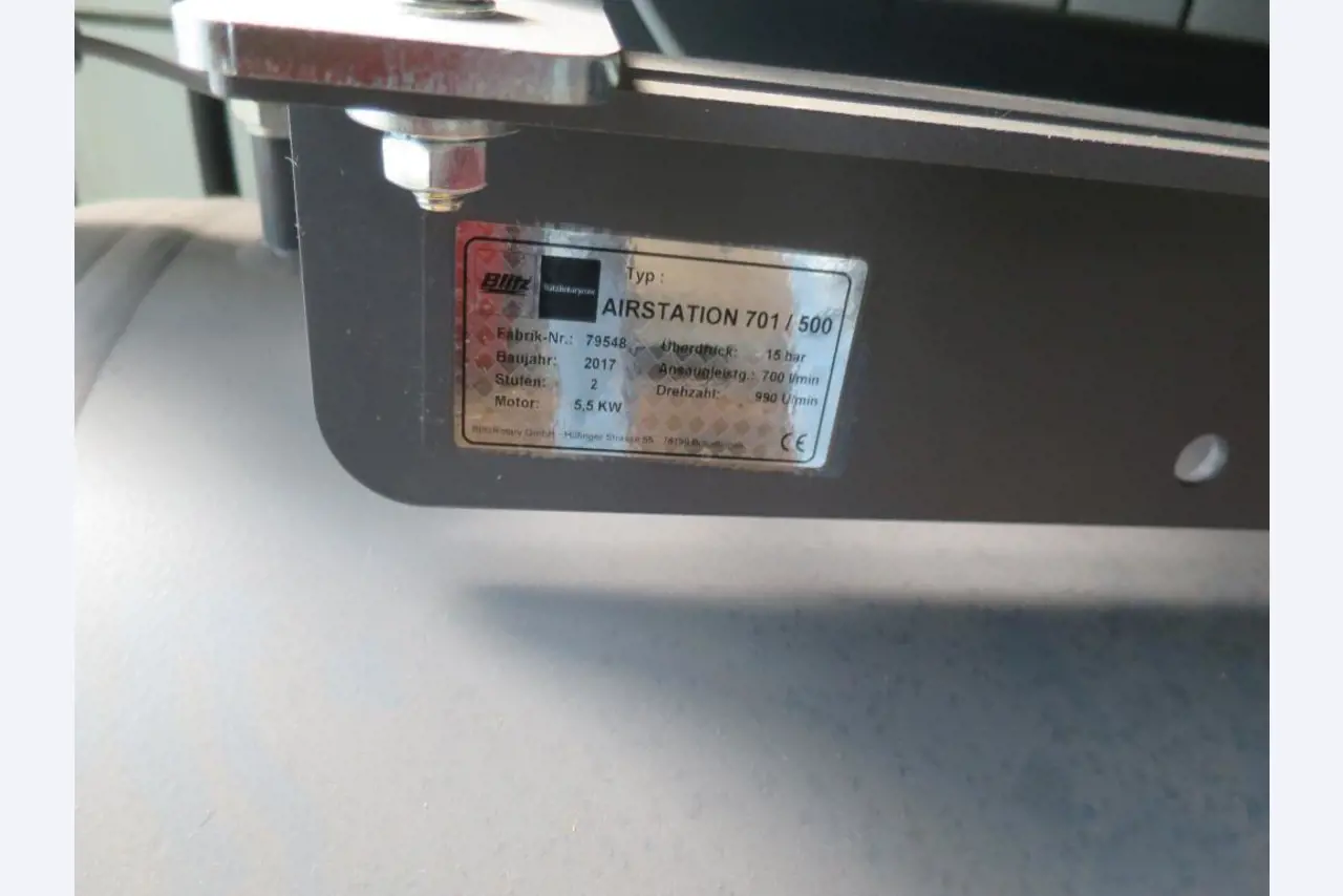 Oliekast, AU tester, display tester en skikoffer voor bussen-2