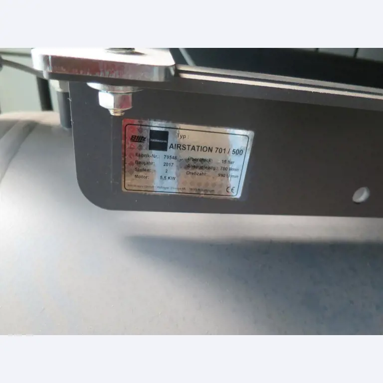 Oliekast, AU tester, display tester en skikoffer voor bussen-2
