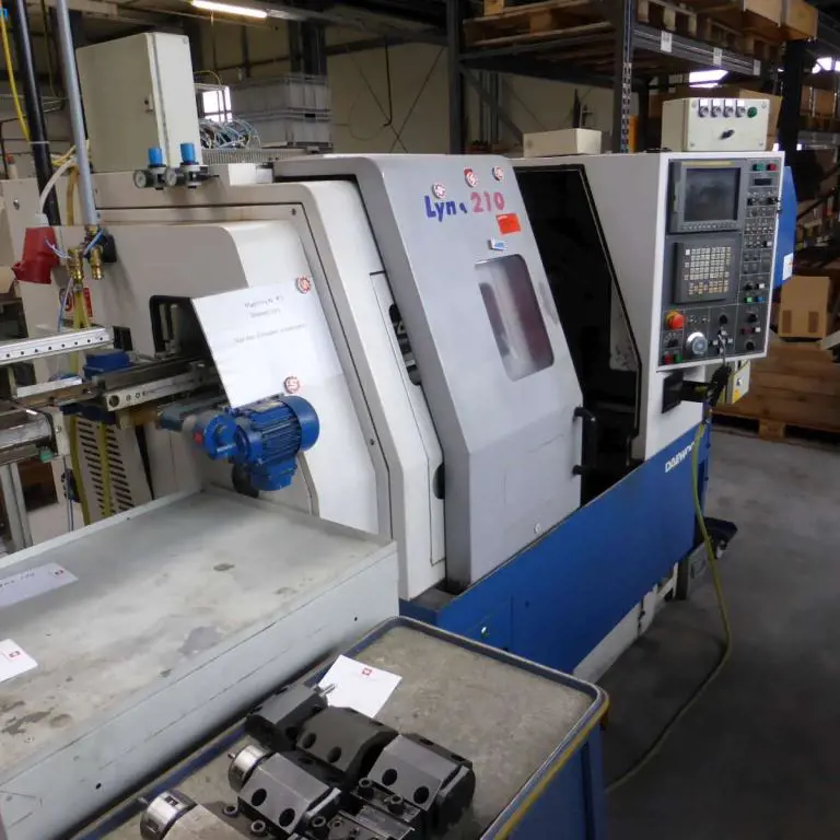 CNC soustruh Daewoo LYNX 210A