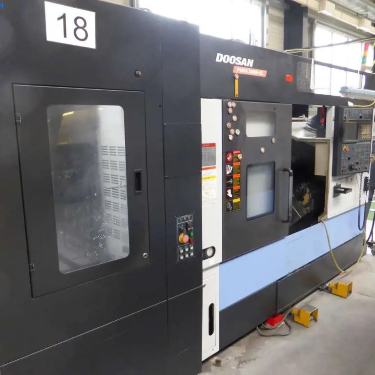 CNC-Drehmaschine (18) Doosan Puma 240M-GL