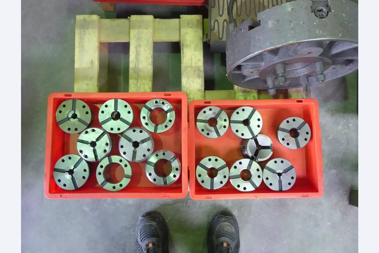 Metalworking machines-23
