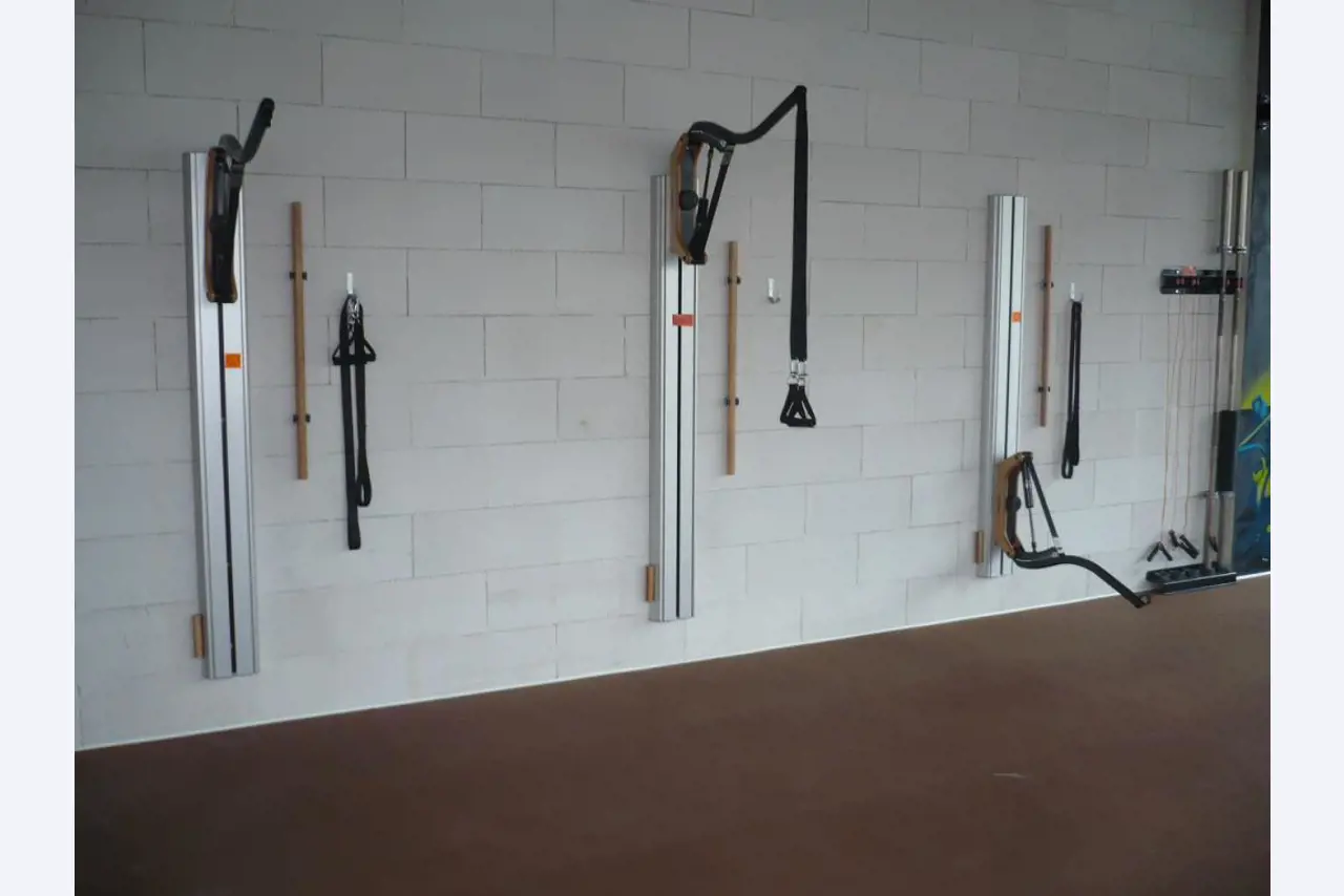 well-maintained fitness equipment-1