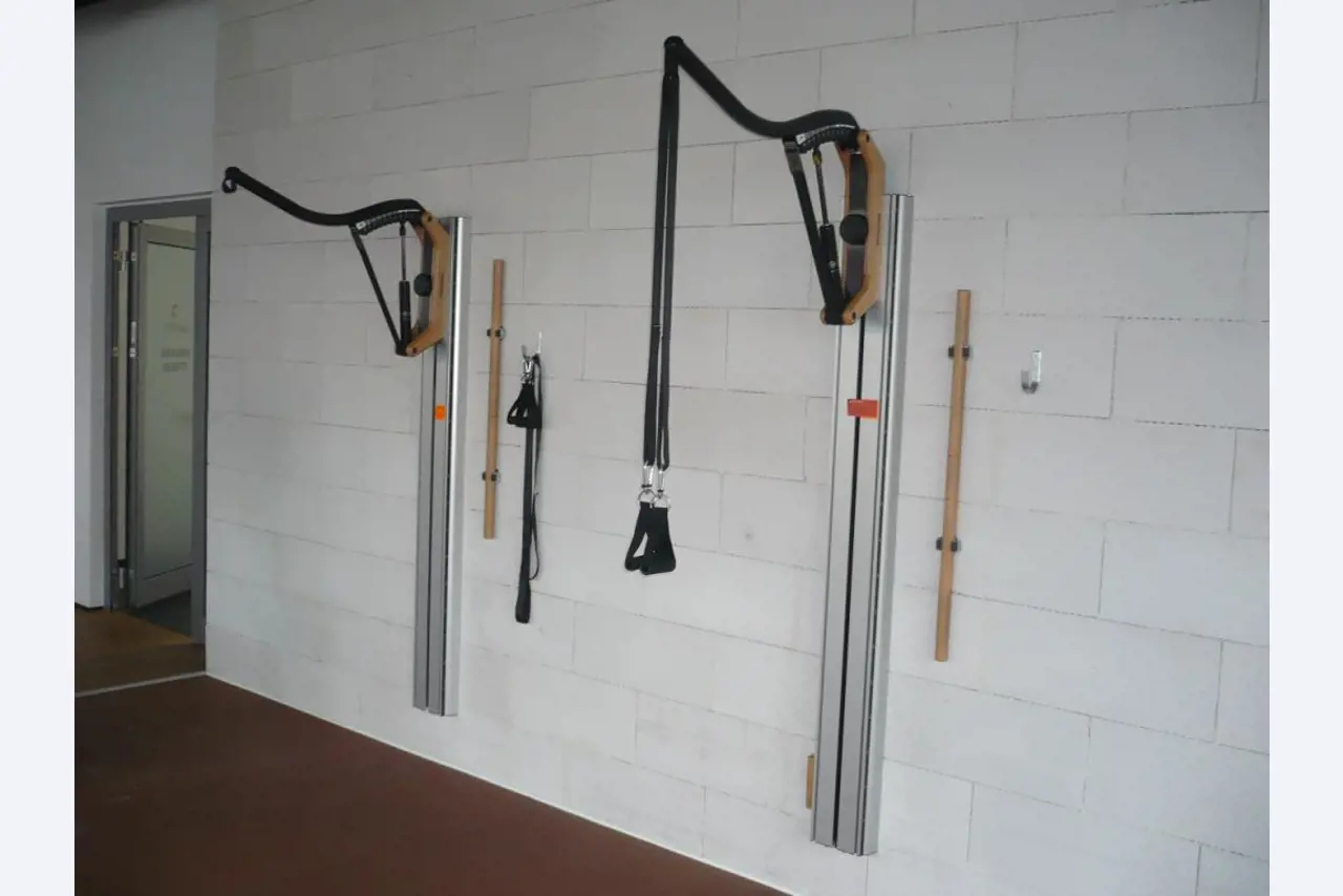 well-maintained fitness equipment-3