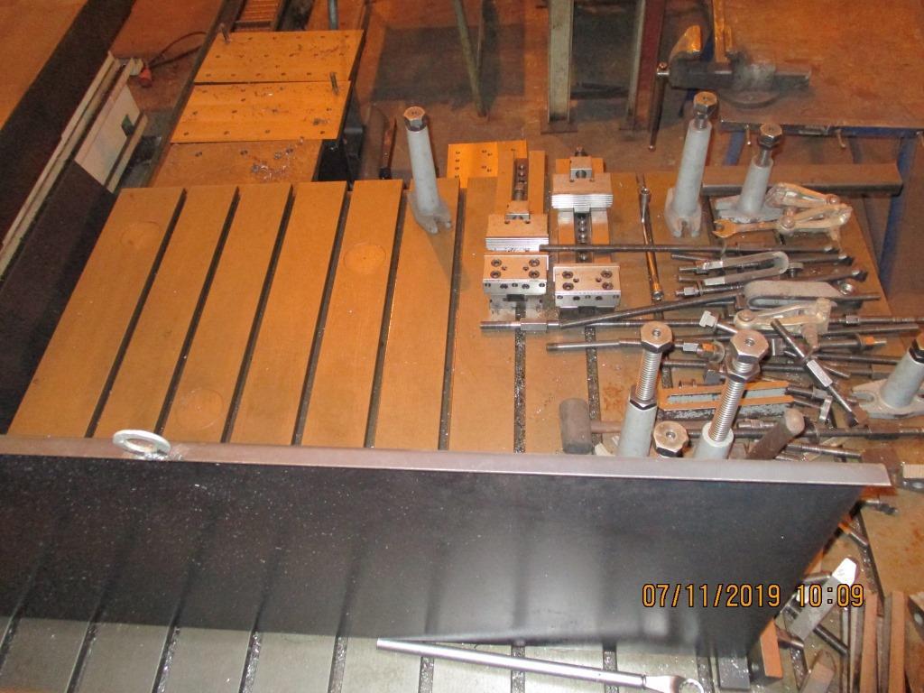 Maschinen sowie Betriebs- und Geschäftsausstattung aus dem Bereich Stahlbau-15