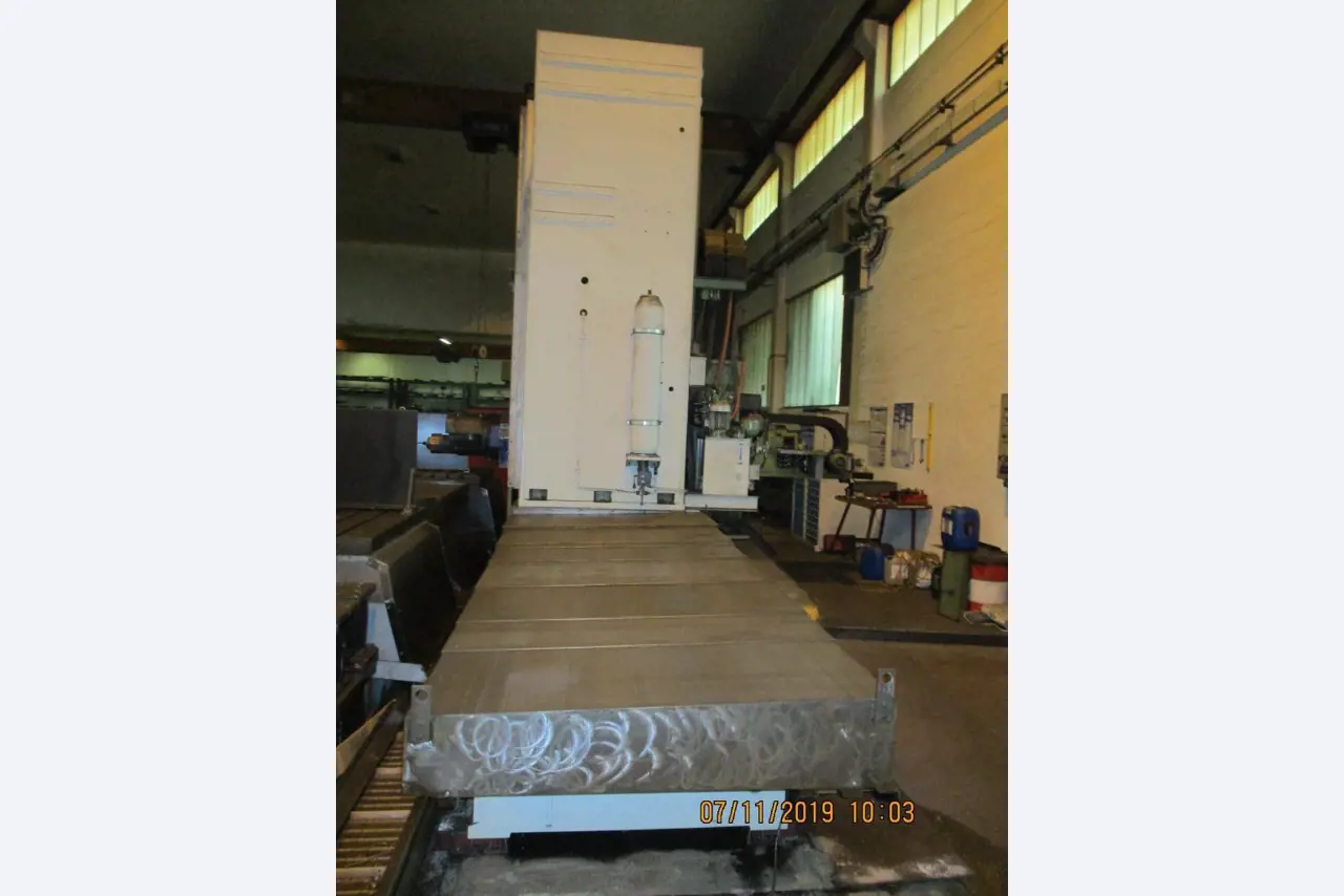 Máquinas e equipamentos operacionais e de escritório do sector da construção metálica-6