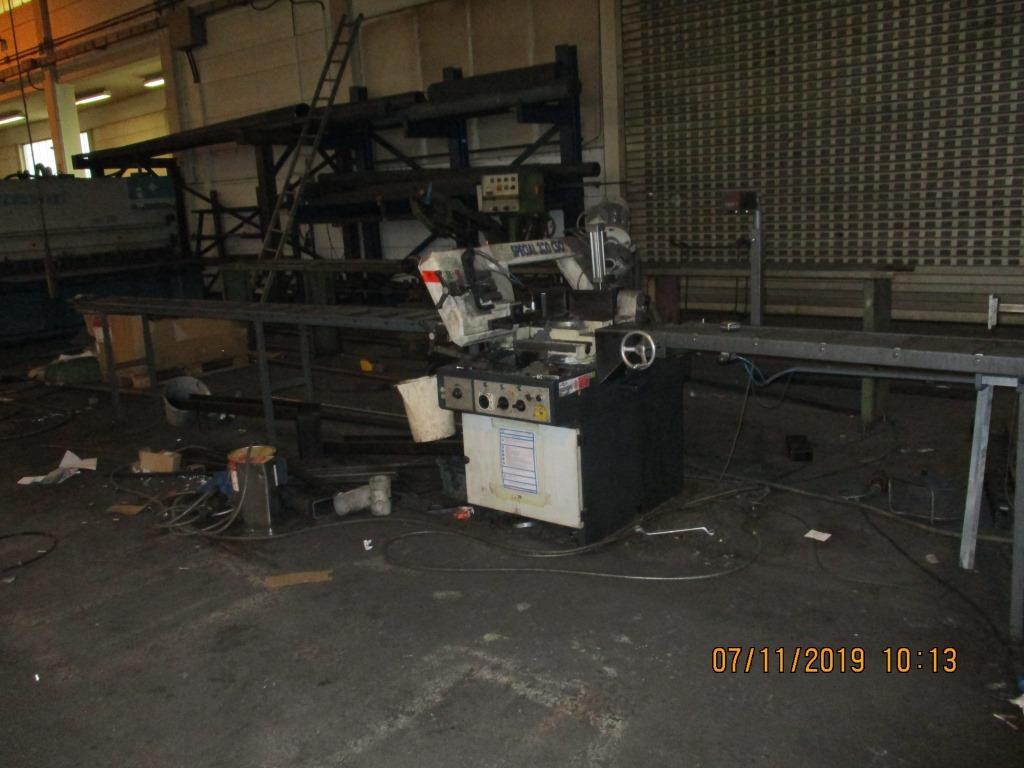 Máquinas e equipamentos operacionais e de escritório do sector da construção metálica-1