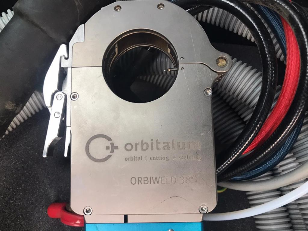 Máquinas e equipamentos operacionais e de escritório do sector da construção metálica-5